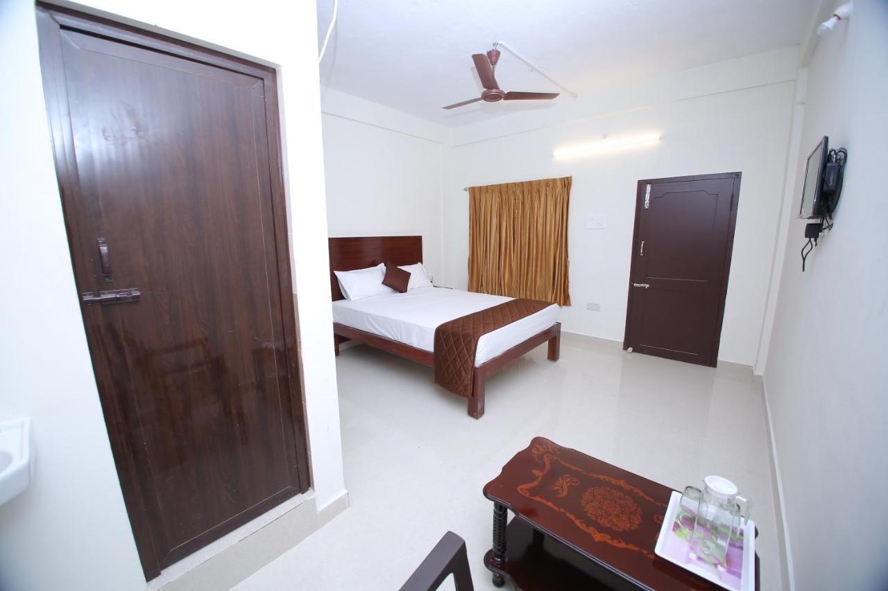 Rani Residency Hotel Pondicherry Exterior photo